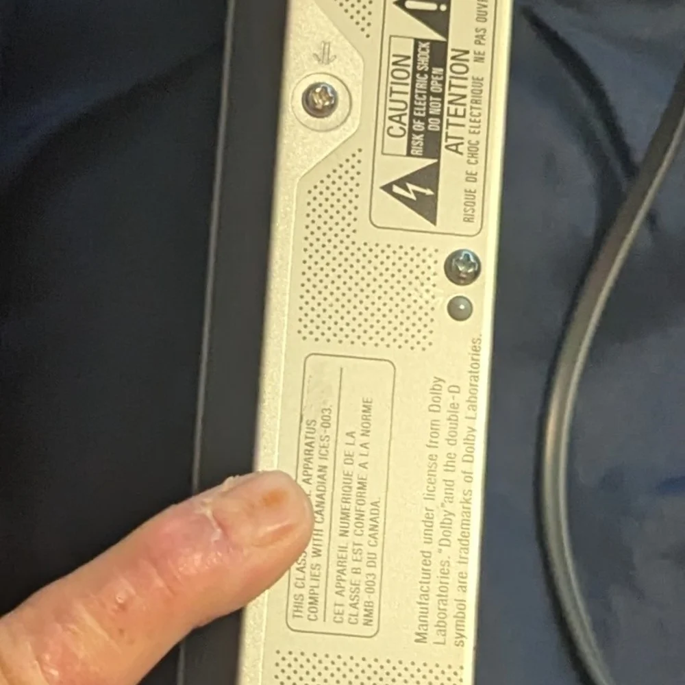 Cream Electronics Device - Picture 6 of 8